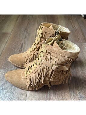 NEW Joyfolie Women’s Nika Fringe Boots in Pecan size 9